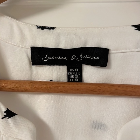 JASMINE & JULIANA silky white and black blouse - Picture 3 of 8